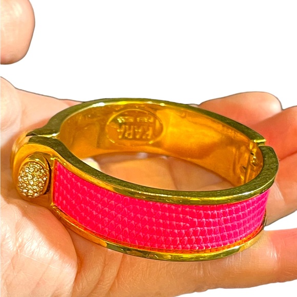 Kara Ross pink leather rhinstone gold finsh magnetic bangle - Picture 5 of 11